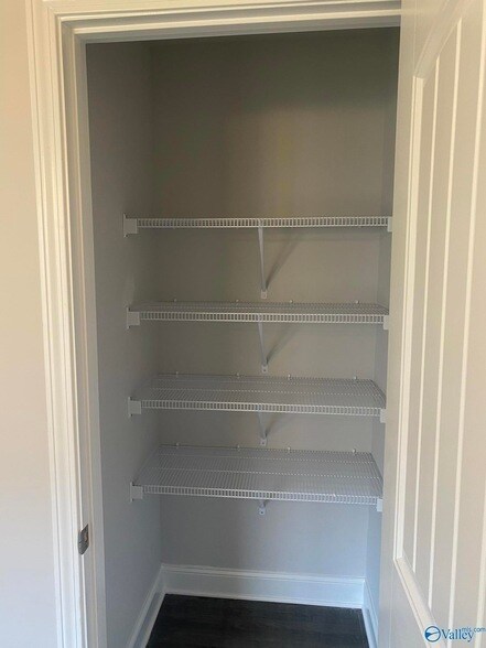 Building Photo - 109 Sorrelweed Dr