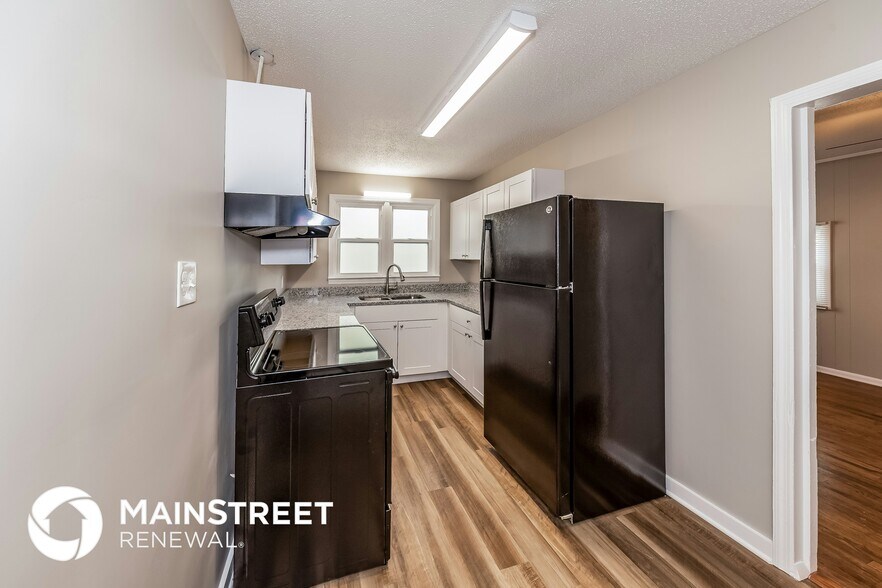 Building Photo - 5896 Old Springville Rd