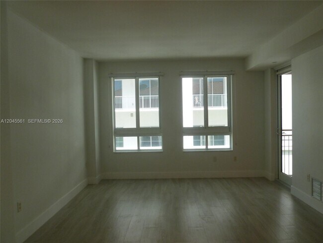 Building Photo - 7350 SW 89th St