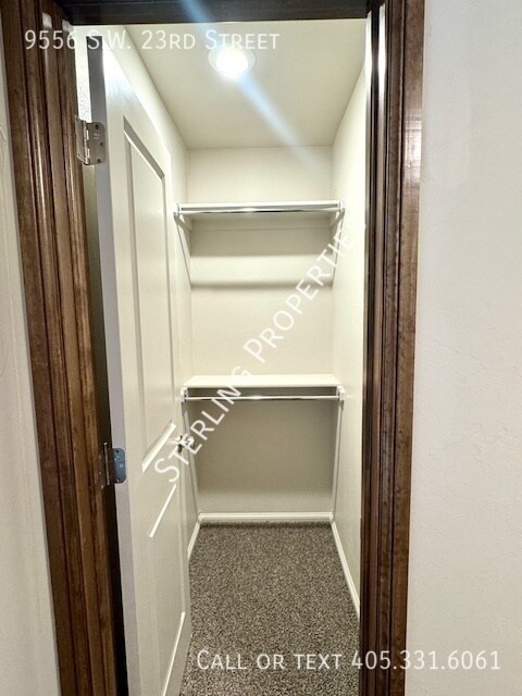 Building Photo - 9556 SW 23rd St