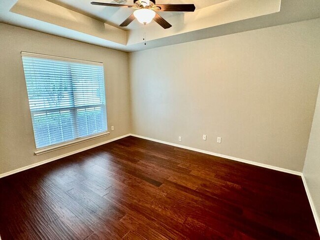 Building Photo - 8916 N 155th E Ave