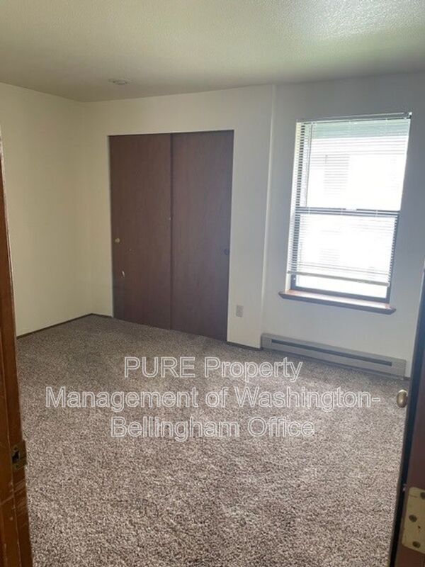 Building Photo - 1720 Texas St