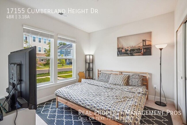 Building Photo - 17155 Cumberland Height Dr