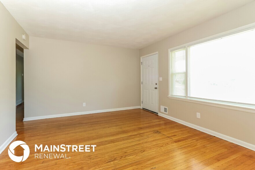 Building Photo - 303 Elk River Dr