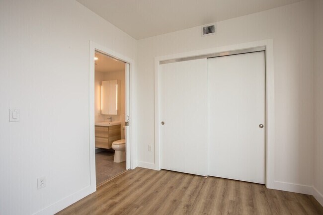 Building Photo - 601 Tennessee St