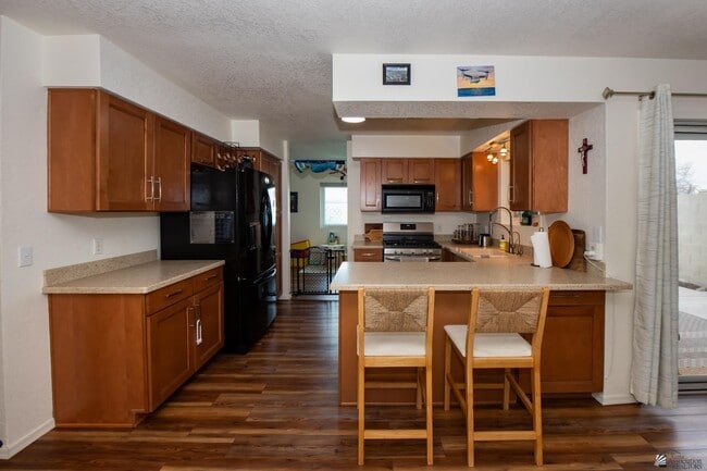 Building Photo - 11239 E 27th Pl