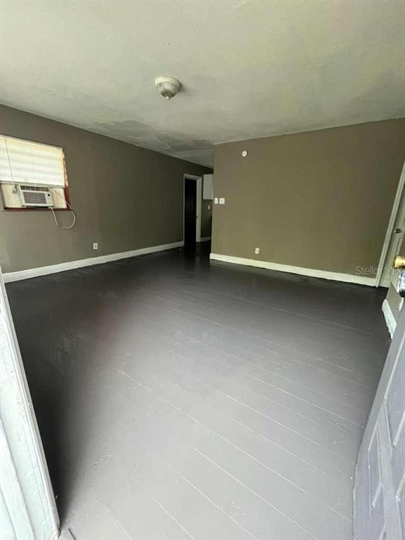 Building Photo - 5036 College Dr