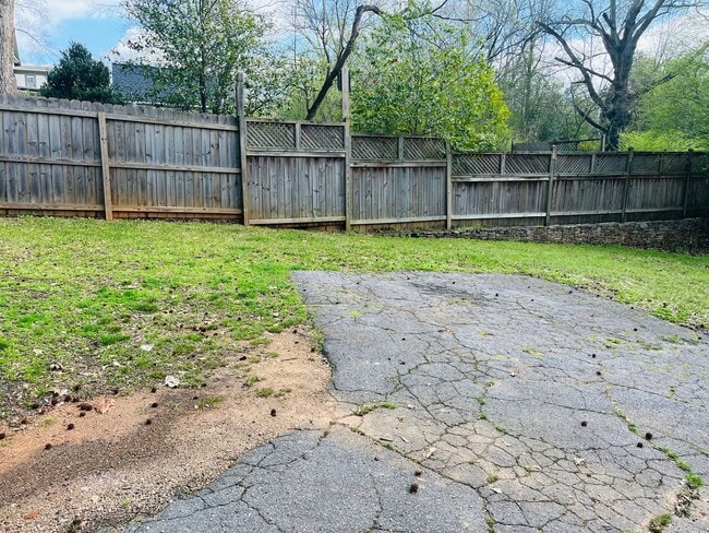 Building Photo - 60 W Washington St