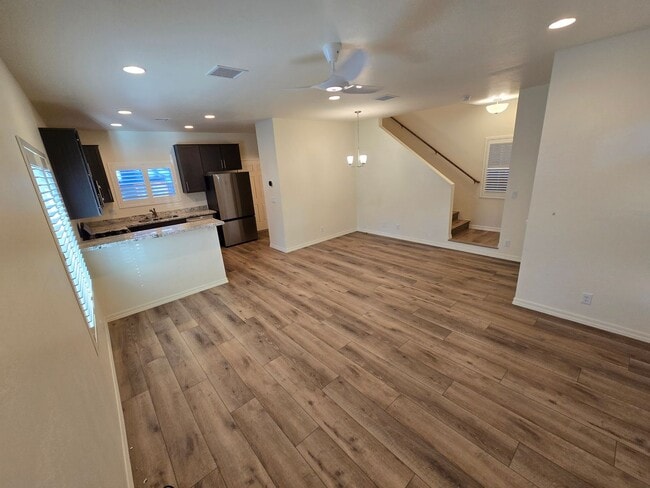 Building Photo - Beautiful, Newly-Built, Townhouse w/A/C & ...