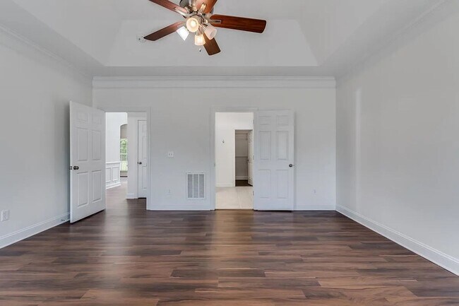 Building Photo - Beautiful home in Longcreek Plantation- Heritage Forest