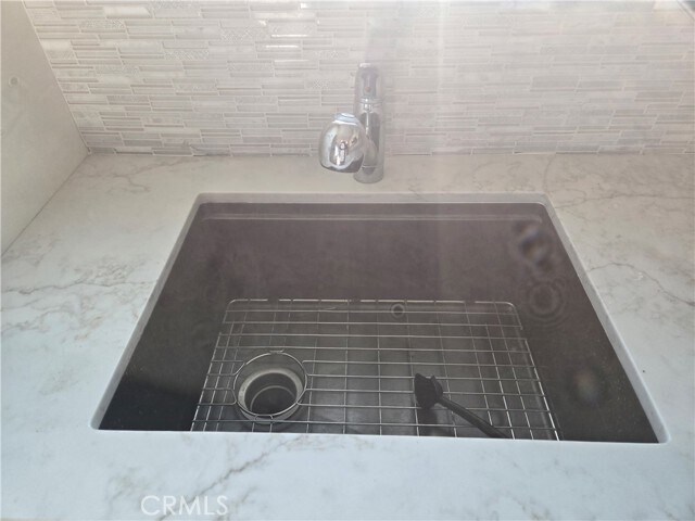 Building Photo - 213 Covina Ave