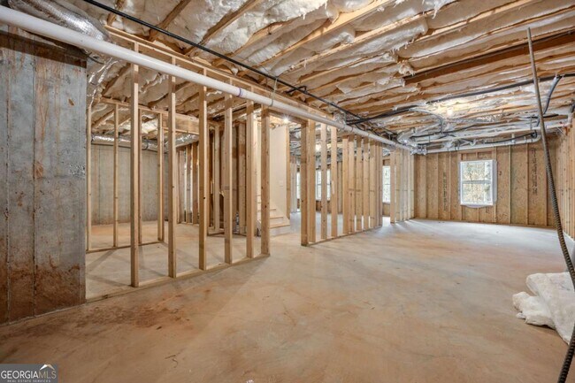 Building Photo - 370 Ansley Dr