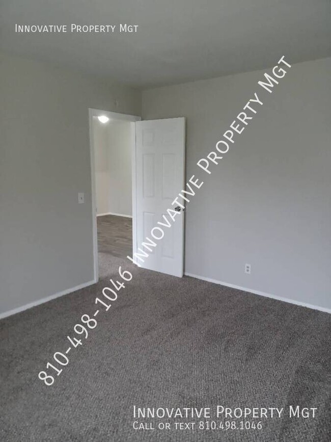 Building Photo - Large 1 bed apartment. Heat and water incl...