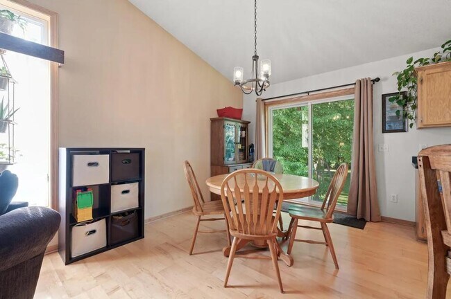 Building Photo - 2921 235th Ave NW