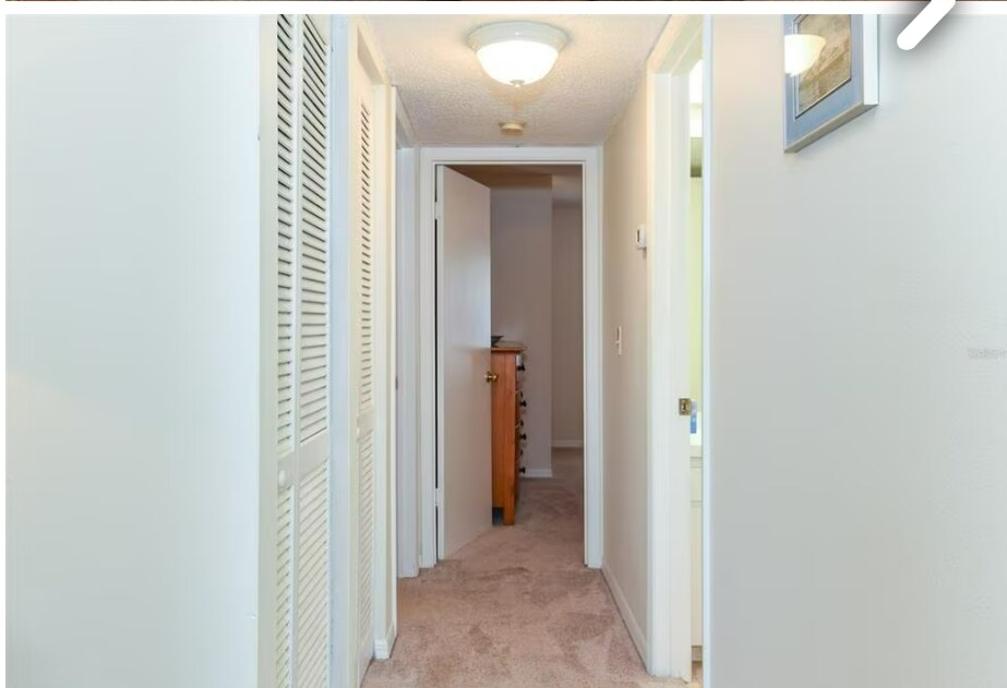 Building Photo - 2495 Twin Dr