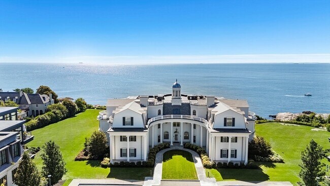 Primary Photo - 35 Littles Point Rd