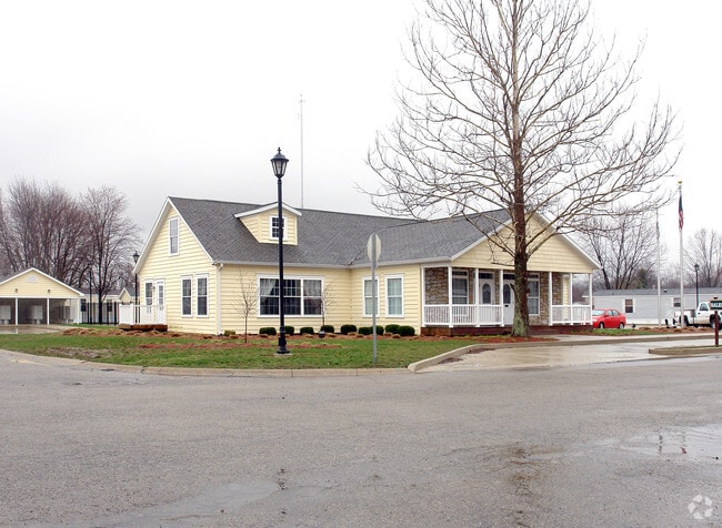 Primary Photo - Countryview MHC