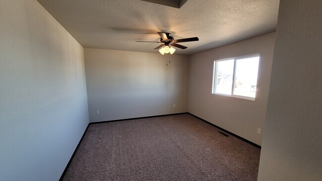 Building Photo - 628 Abraham Ct