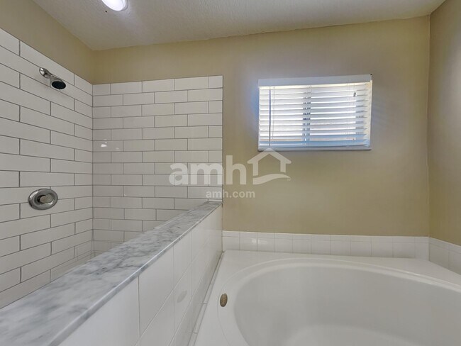 Building Photo - 10523 Egret Haven Ln