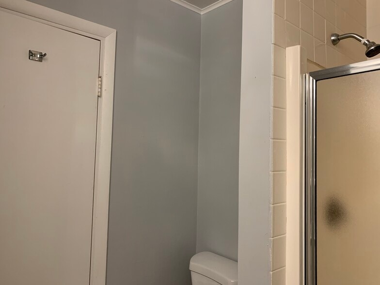 Building Photo - 231 Canal Park Dr