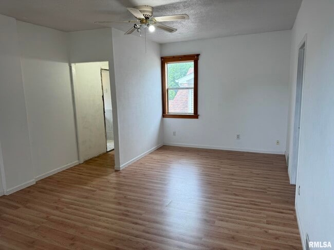 Building Photo - 1347 19th St