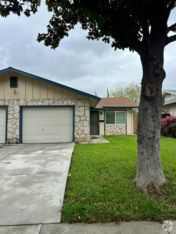 Building Photo - 6522 Maywood Ln