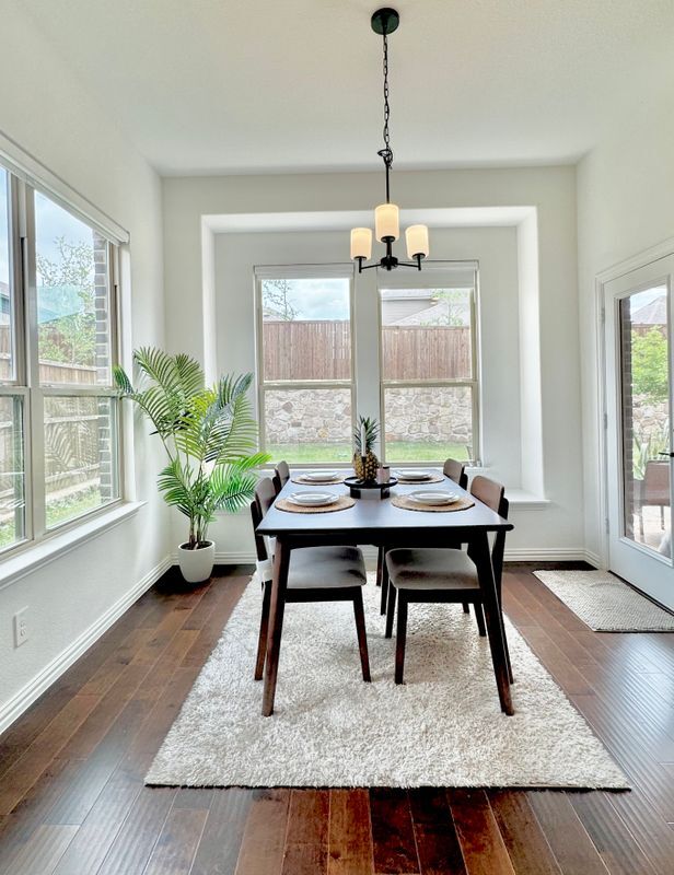 Building Photo - 1253 Binfield Dr