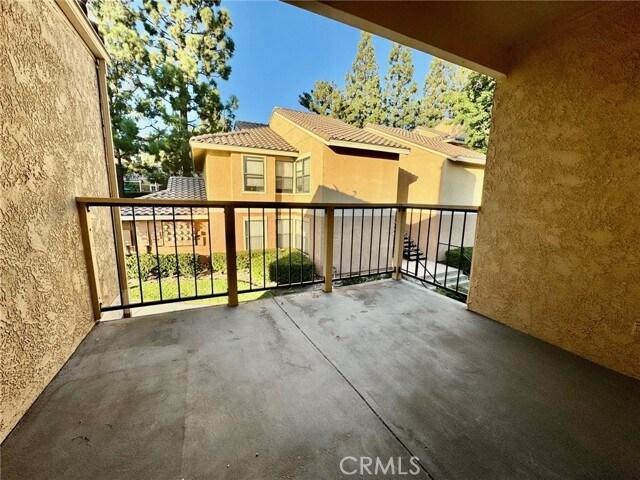 Building Photo - 10655 Lemon Ave