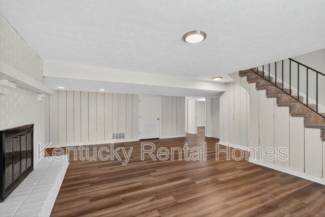 Building Photo - 3335 Wood Valley Ct