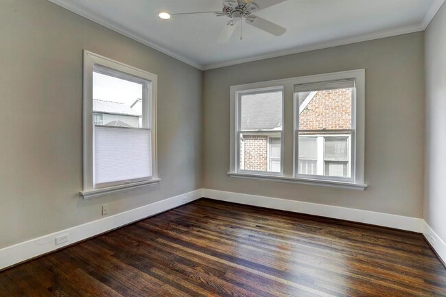 Building Photo - 1114 1/2 Bartlett St