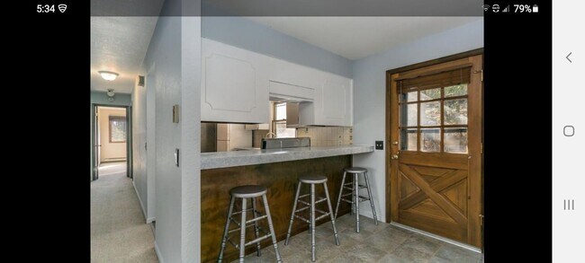 Building Photo - 517 Driftwood Ave