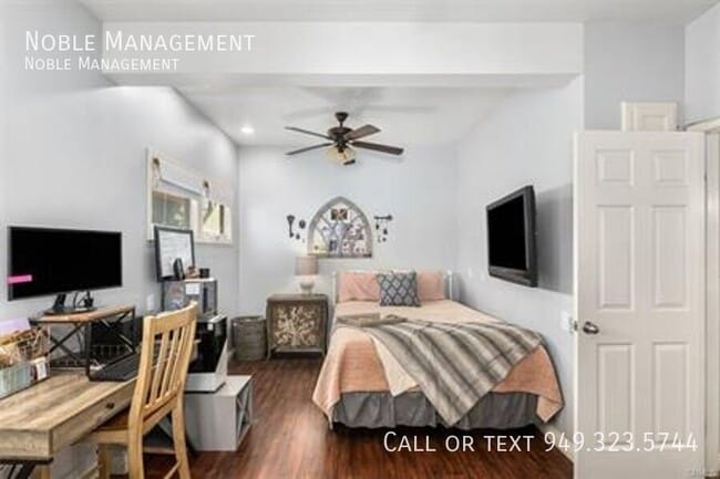 Building Photo - 327 N Harwood-