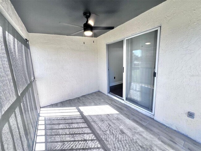 Building Photo - 7828 Hardwick Dr