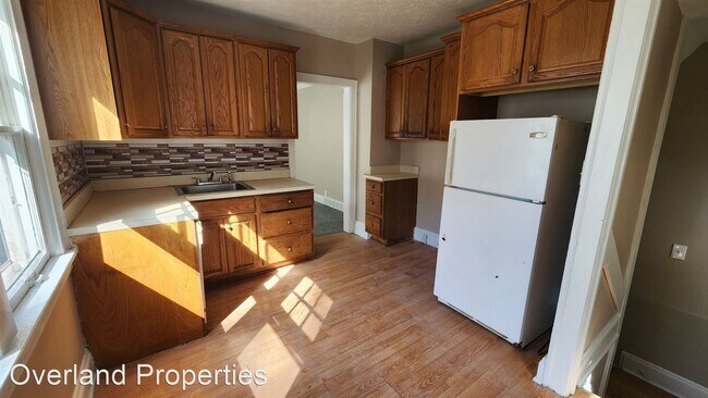 Building Photo - 5 br, 2 bath House - 5575 Dalewood Ave