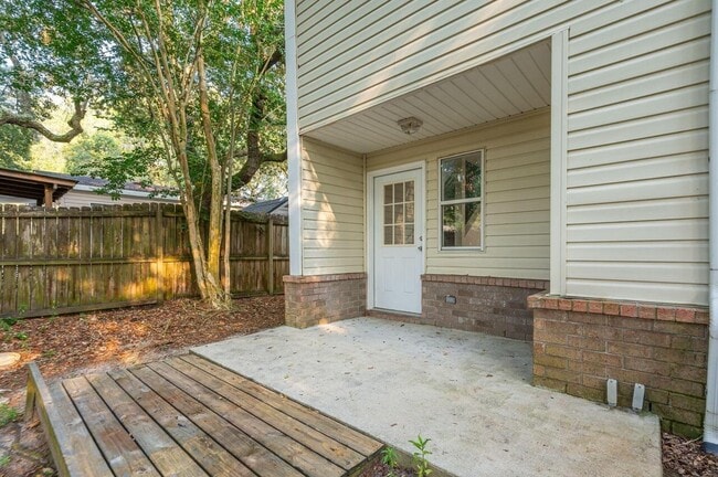 Building Photo - 1838 Shay-Lin Ct