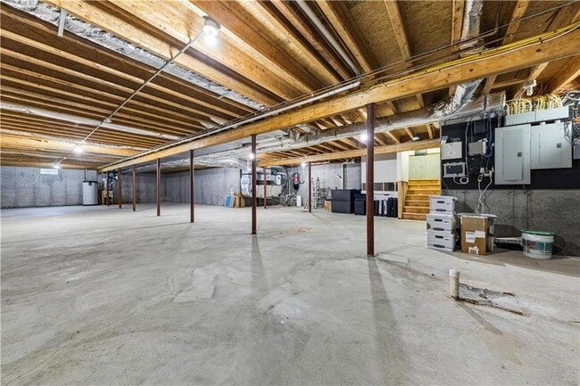 Building Photo - 9 Ridge Rd