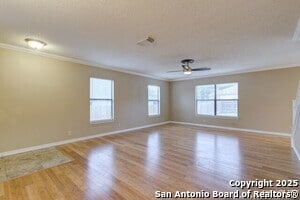 Building Photo - 10126 Silver Park