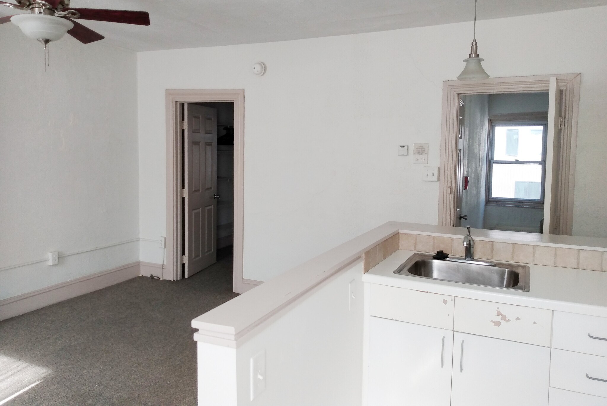 Kitchen/Living Area - 1355 Ridge Ave