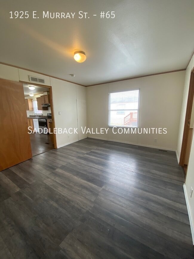 Building Photo - 1925 E Murray St