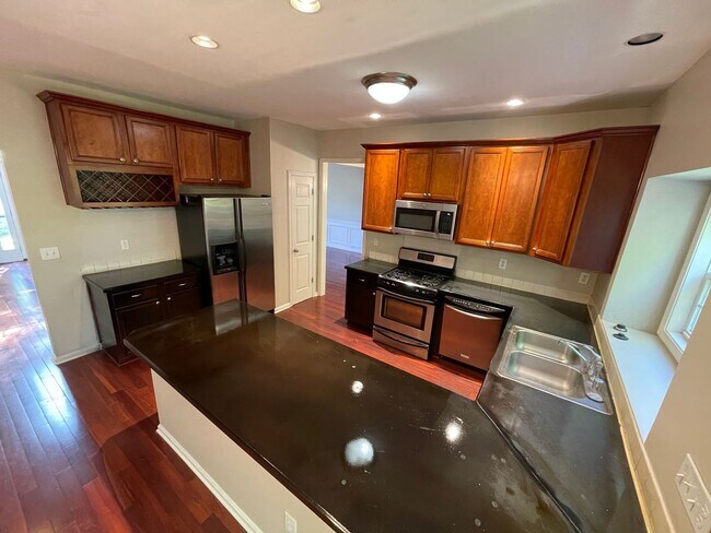 Building Photo - 10704 Copper Ridge Dr