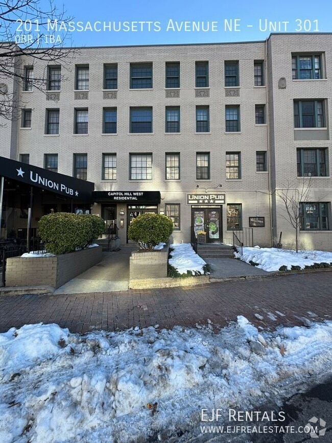 Building Photo - Capitol Hill Studio Apartment for Rent! Av...