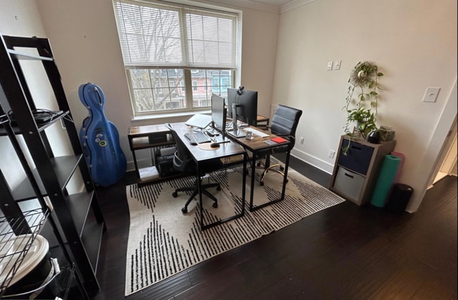 Building Photo - 939 Longfellow St NW