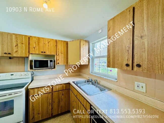 Building Photo - Charming Rental Home North Tampa – Perfect...