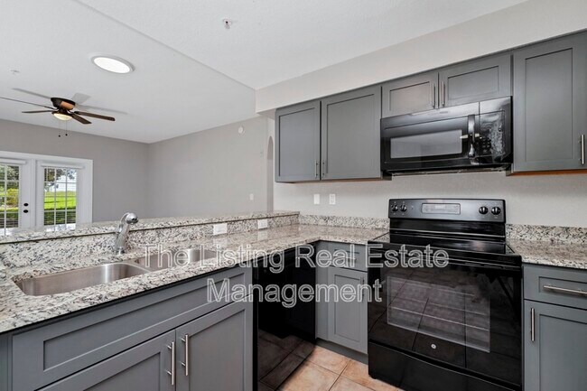 Building Photo - 7503 Atlantis Way
