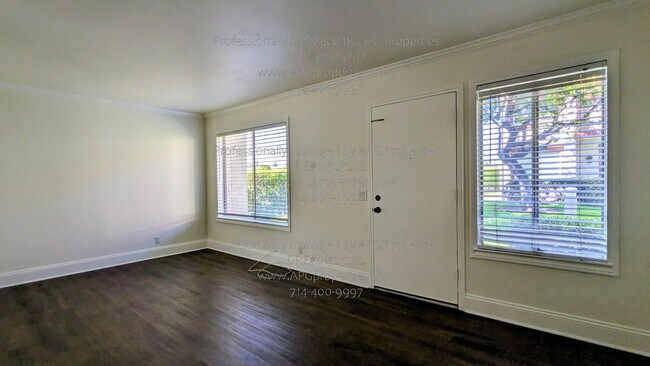Building Photo - 4800 Daroca Way