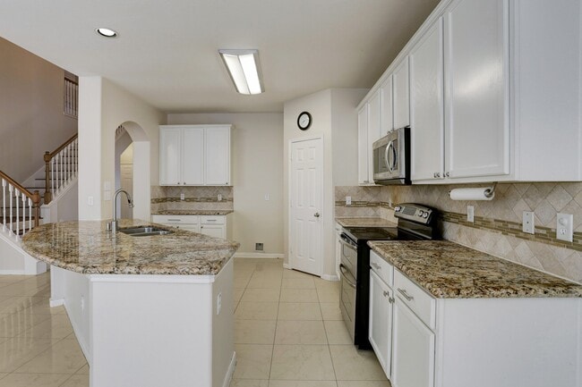 Building Photo - 16906 Bird Creek Dr