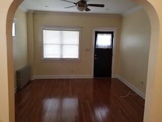 living room/front door - 954 Meade Ave