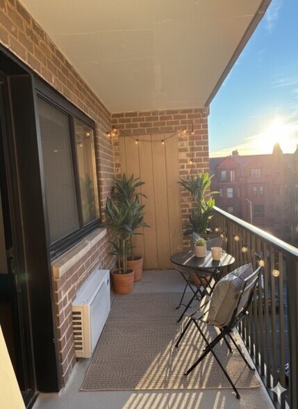 Building Photo - 1816 New Hampshire Ave NW