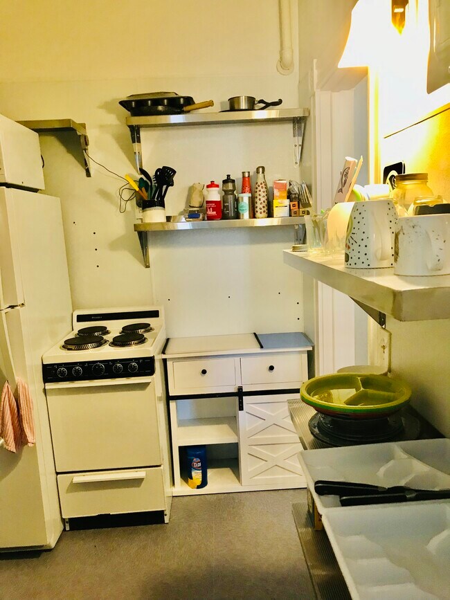 Kitchen 2 - 13 Buswell Street