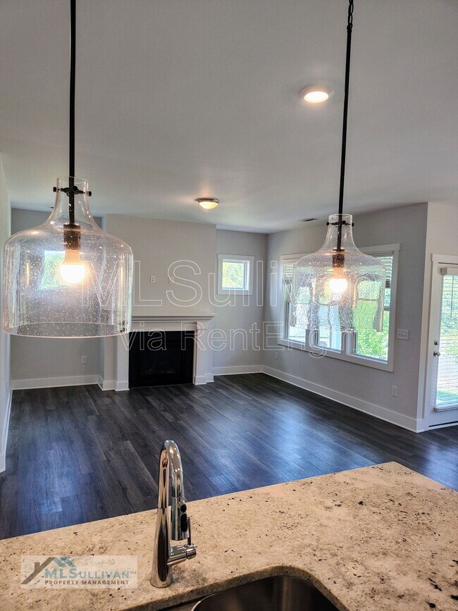 Building Photo - 941 Steep Mdw Ln